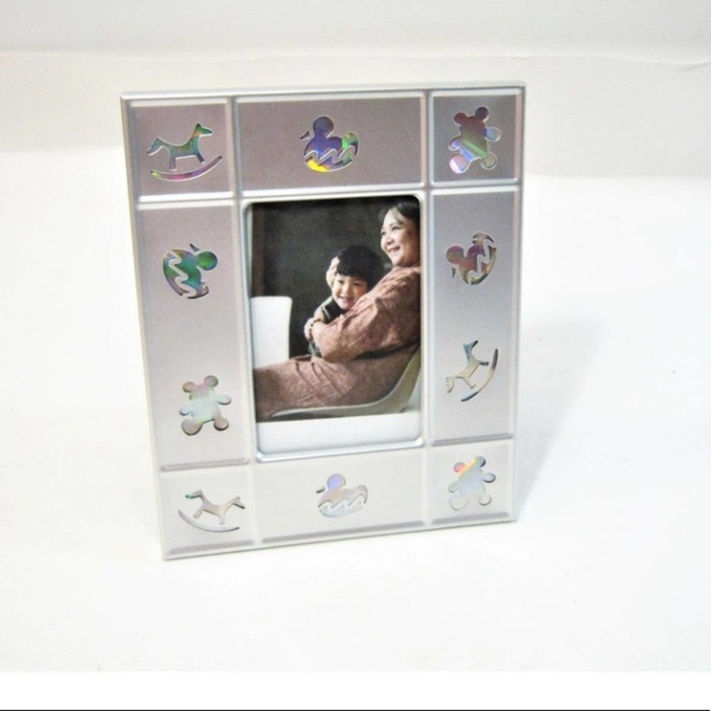 Baby Nursery Bright Silver Photo Frame Picture Holder For 3x2 Inch Photo